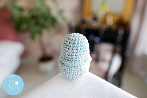 Poussin dans son oeuf, coton, au crochet